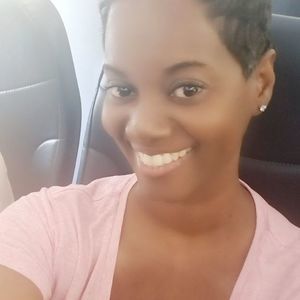 Meet your Posher, Joyce